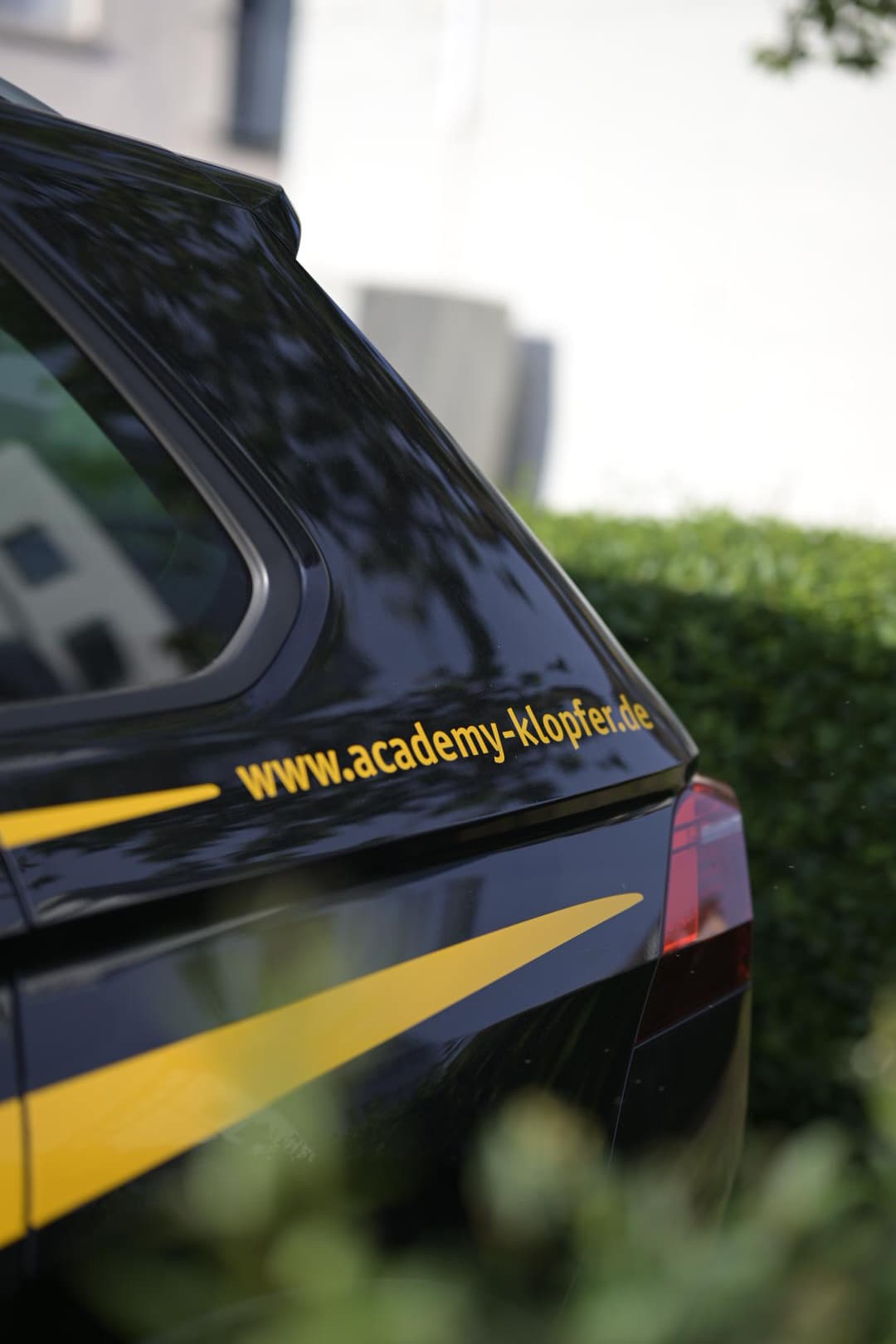 Mit unserer Hi Five Aktion 300 € "Bonus" sichern!